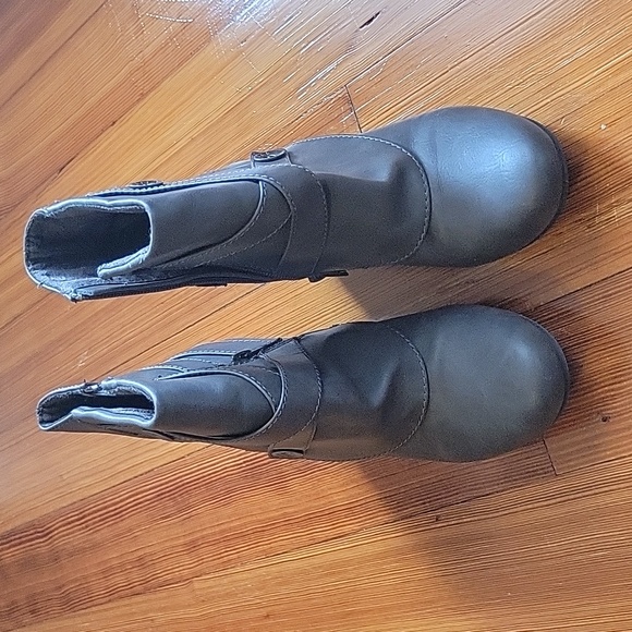 Wedges - Picture 5 of 5